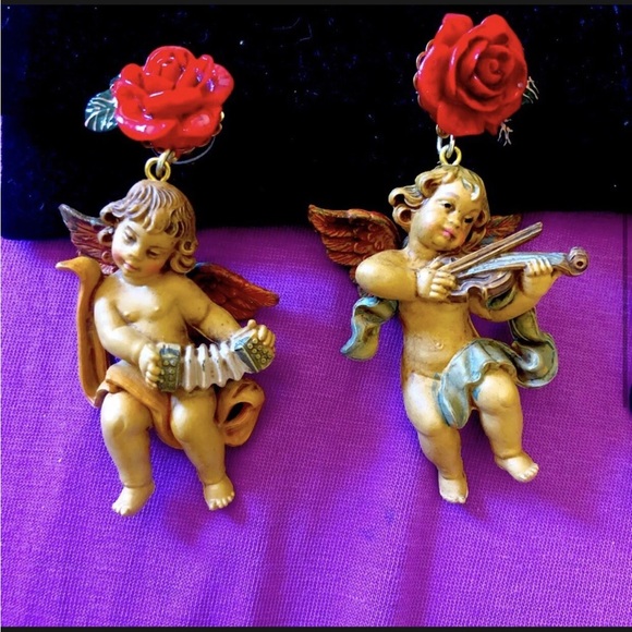 Whimsical Angel Cherub Musician Earrings with Red Rose Dolce Inspired - Picture 1 of 2